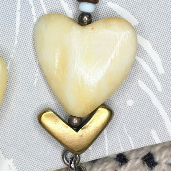 Vintage Desert Heart Boho Earrings - Picture 3 of 5